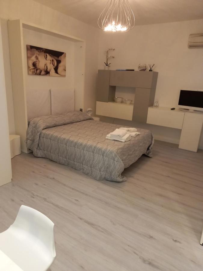 Casanova Apartment Venesia Bagian luar foto